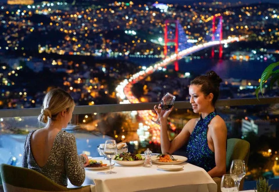 Mövenpick Hotel Istanbul Bosphorus