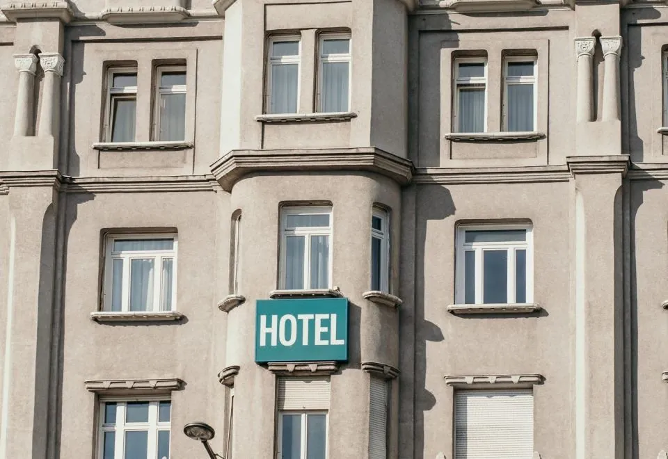 Baross City Hotel - Budapest