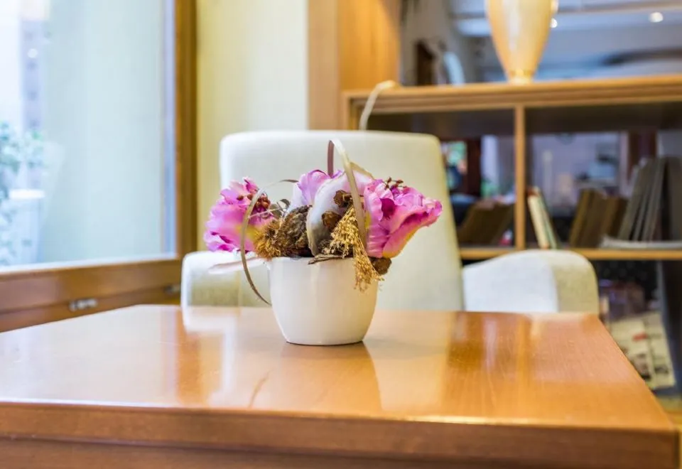 Corvin Hotel Budapest Sissi Wing