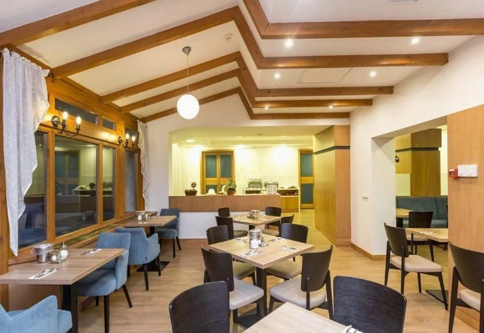 Corvin Hotel Budapest Sissi Wing