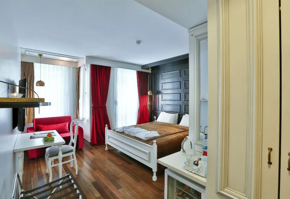 Senatus Hotel - Special Class