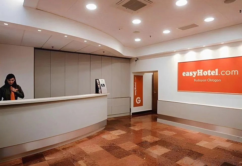 EasyHotel Budapest Oktogon