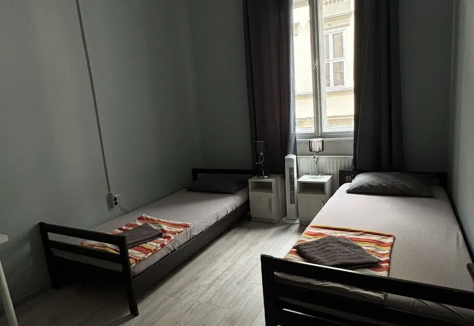 Boomerang Hostel