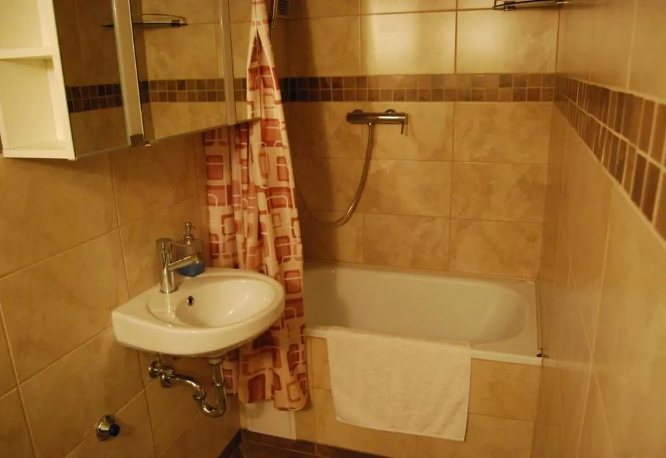 Boomerang Hostel