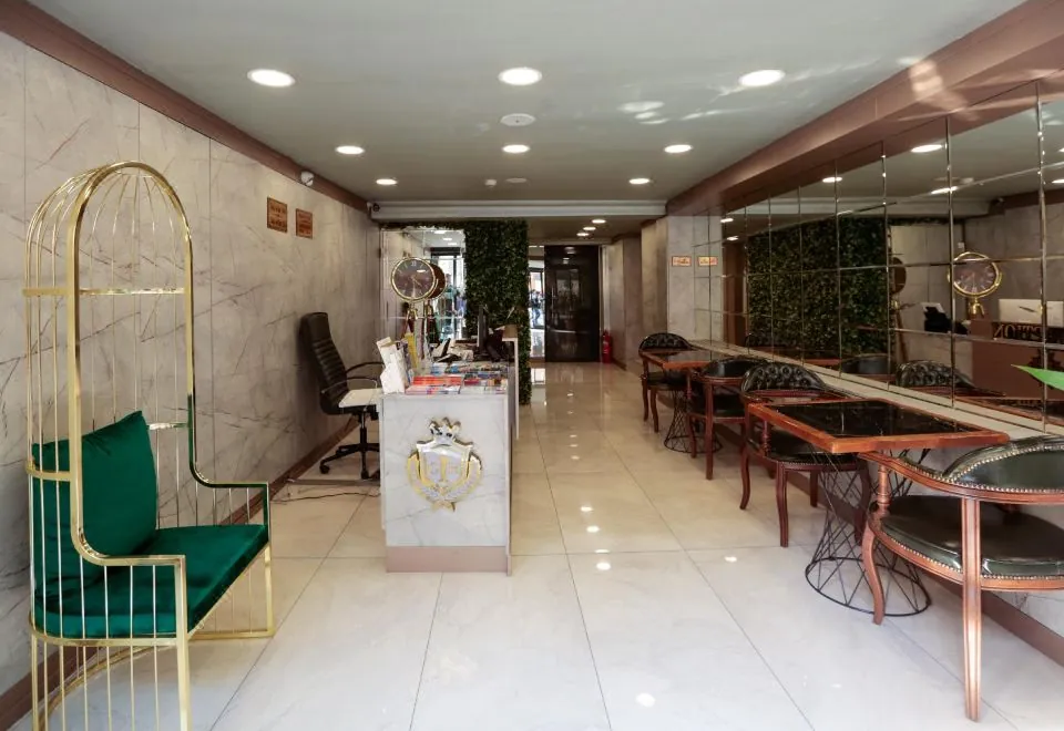 Grand Ninova Hotel