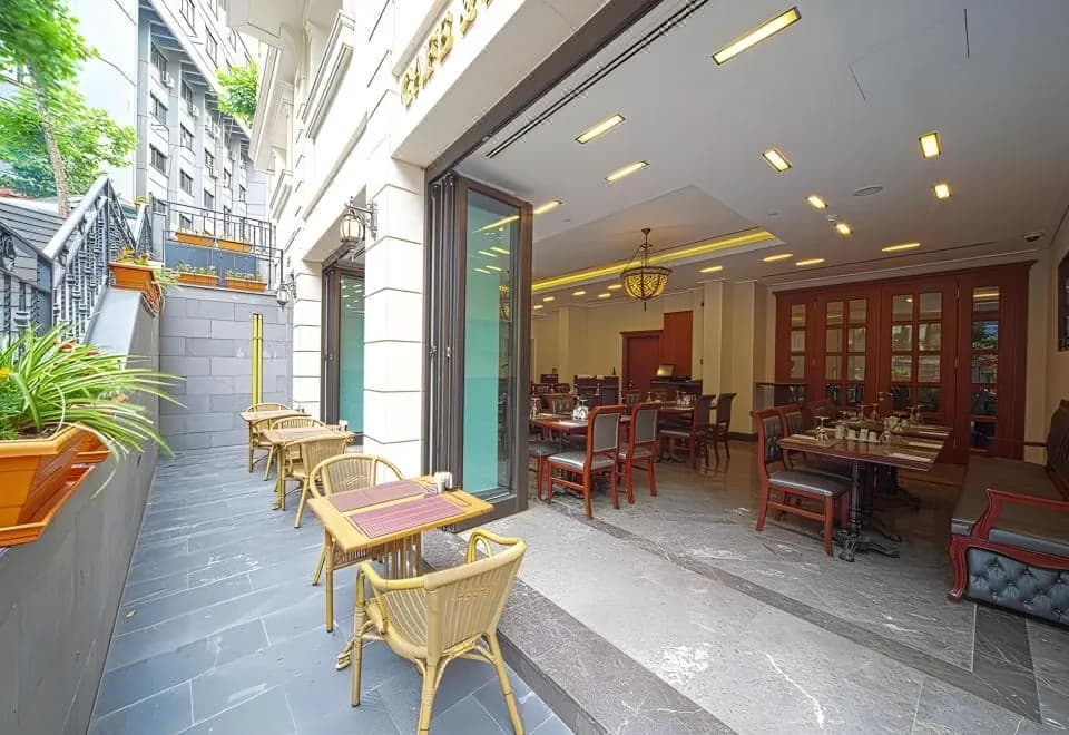 Recital Hotel