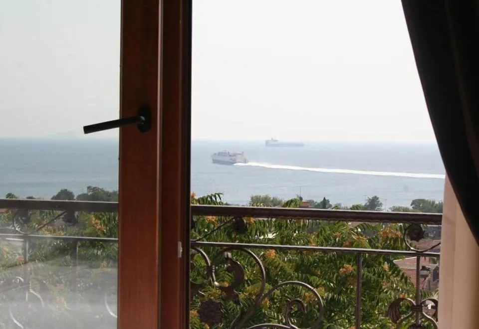 Blue Istanbul Hotel