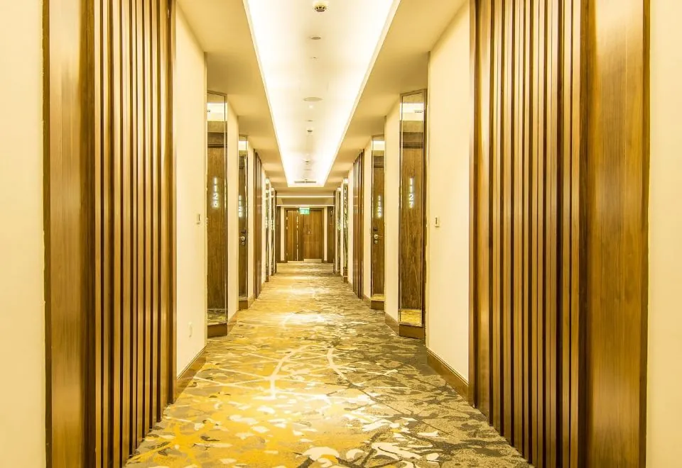 Crowne Plaza Nairobi Airport, an IHG Hotel