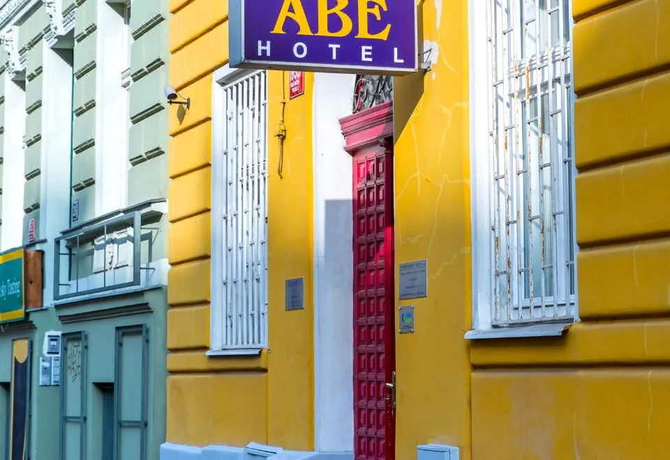 Abe Hotel