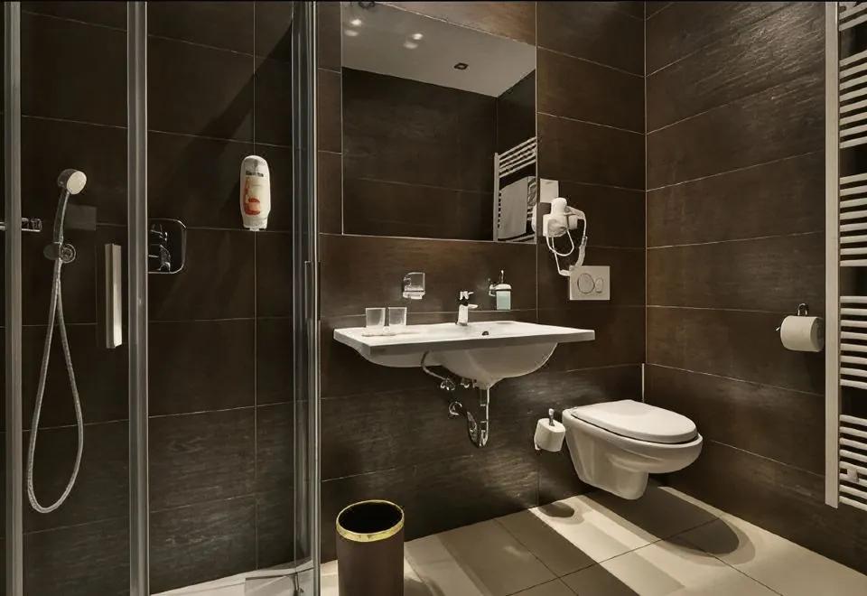 Abe Hotel
