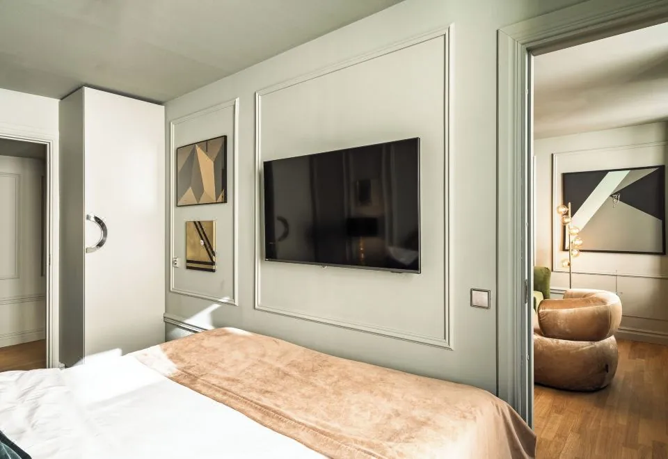 Berns, Historical Boutique Hotel & House of Entertainment since 1863