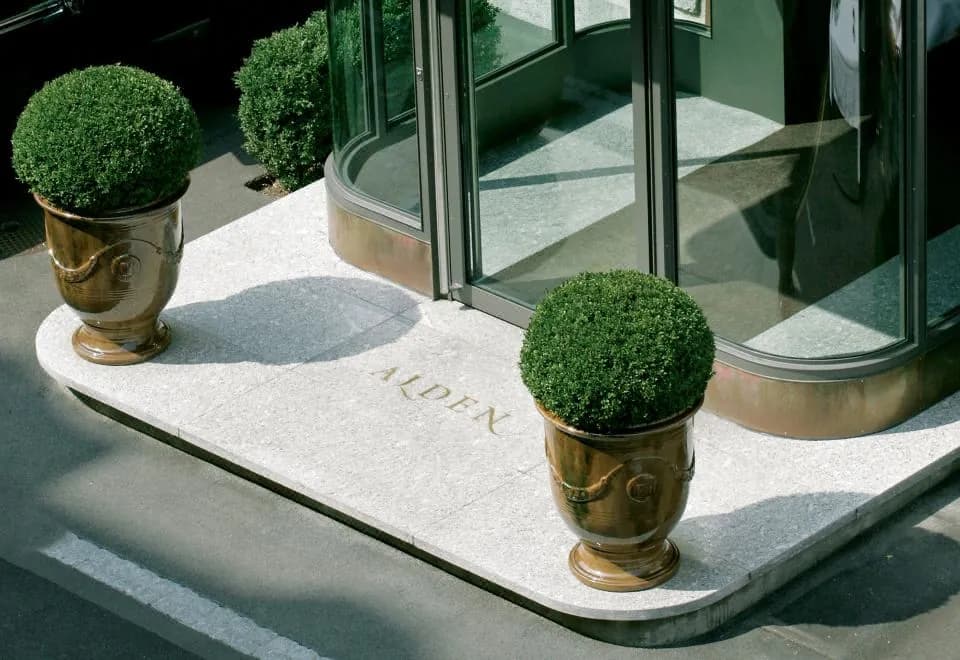 Alden Suite Hotel Splügenschloss Zurich