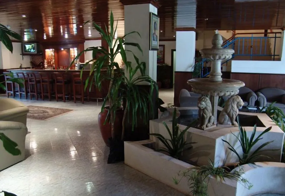 La Mada Hotel