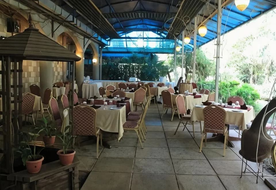 La Mada Hotel