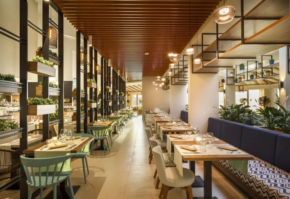 Valamar Argosy Hotel