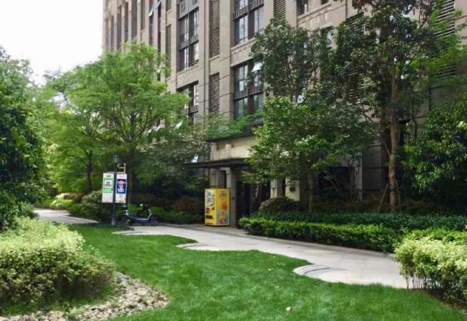Shanghai Yijia Youth Apartment