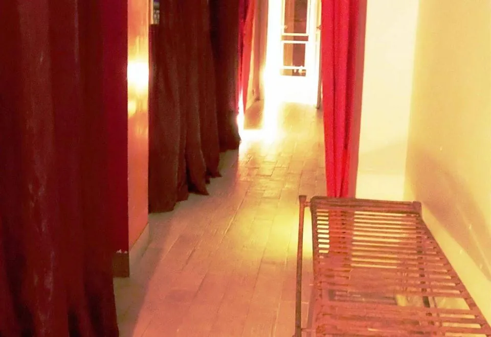 Hostal Dolcevita