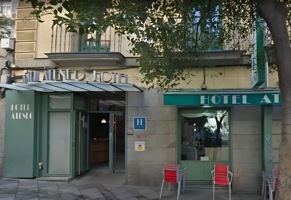 Ateneo Puerta del Sol