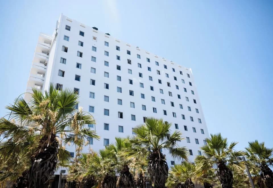 Grand Beach Hotel