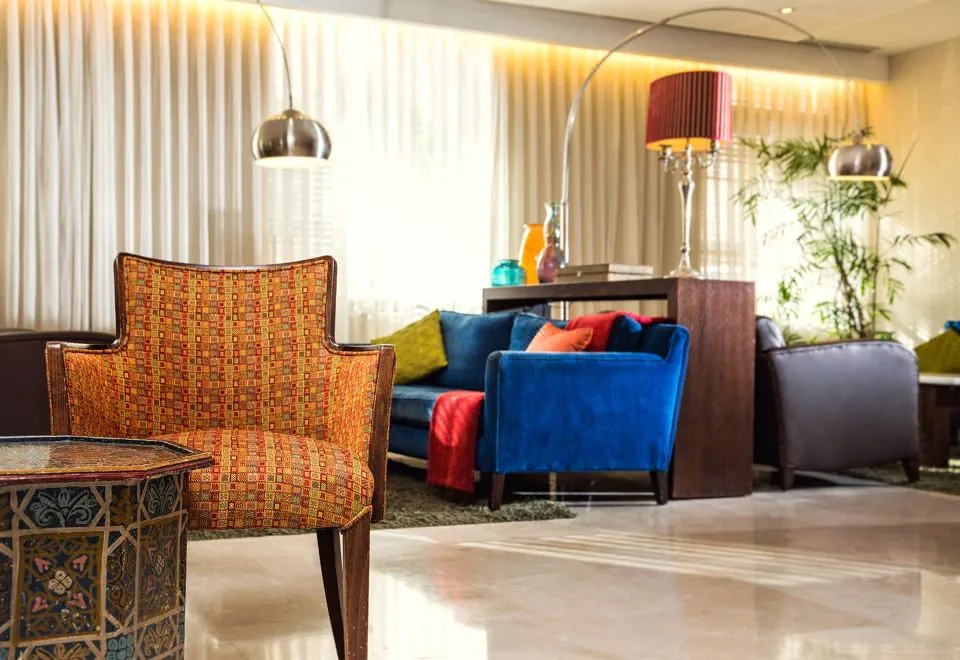 Prima Royale Hotel