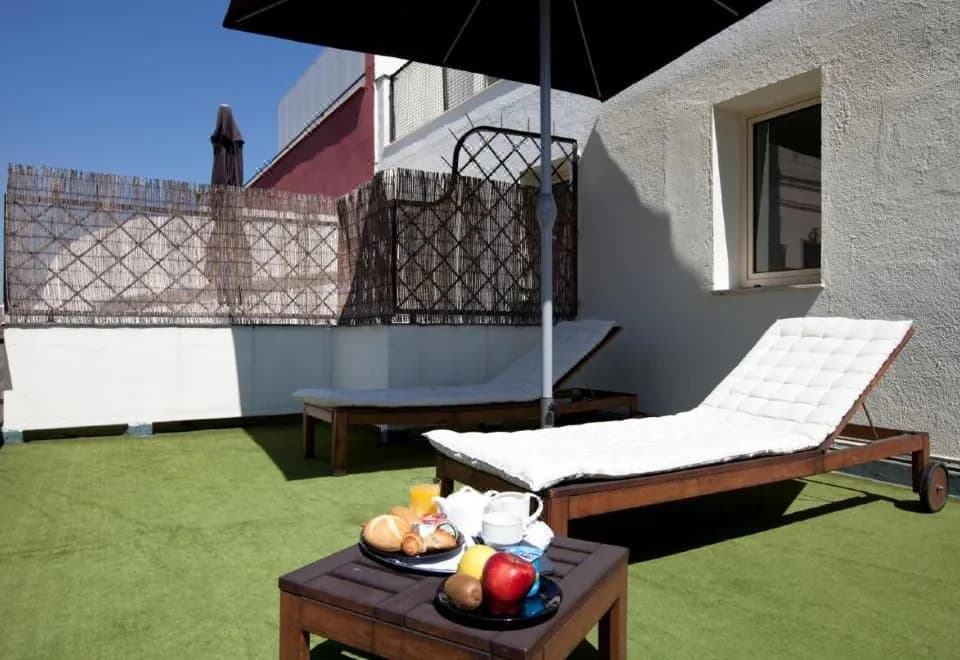 Hotel Moderno Puerta del Sol