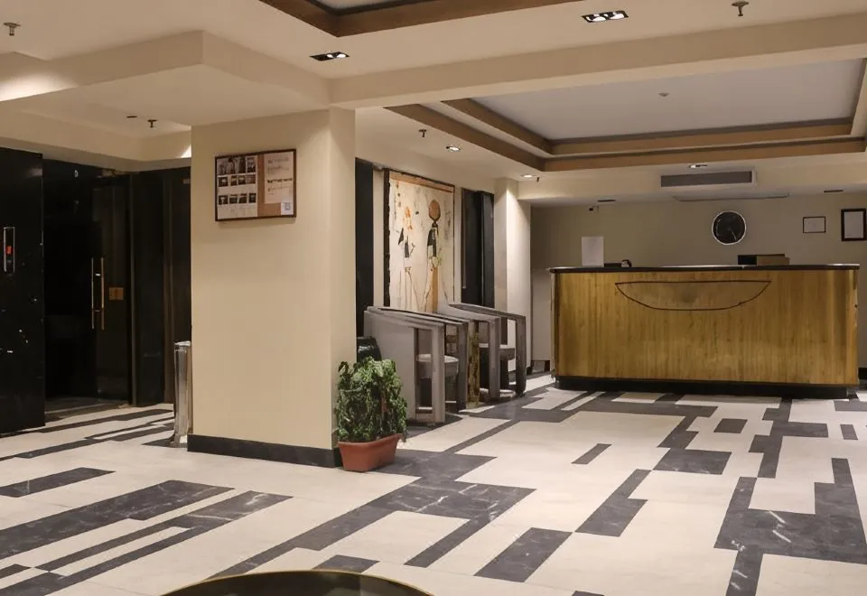 Pharaohs Hotel