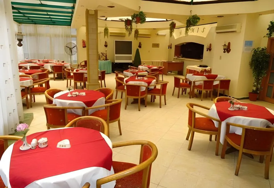 Pharaohs Hotel