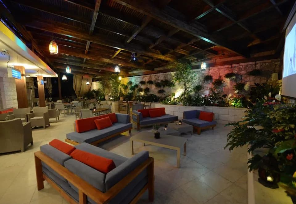 St. George Hotel
