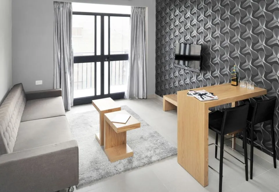 Hillel 11 Hotel