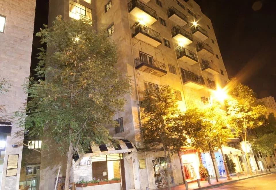 Hillel 11 Hotel