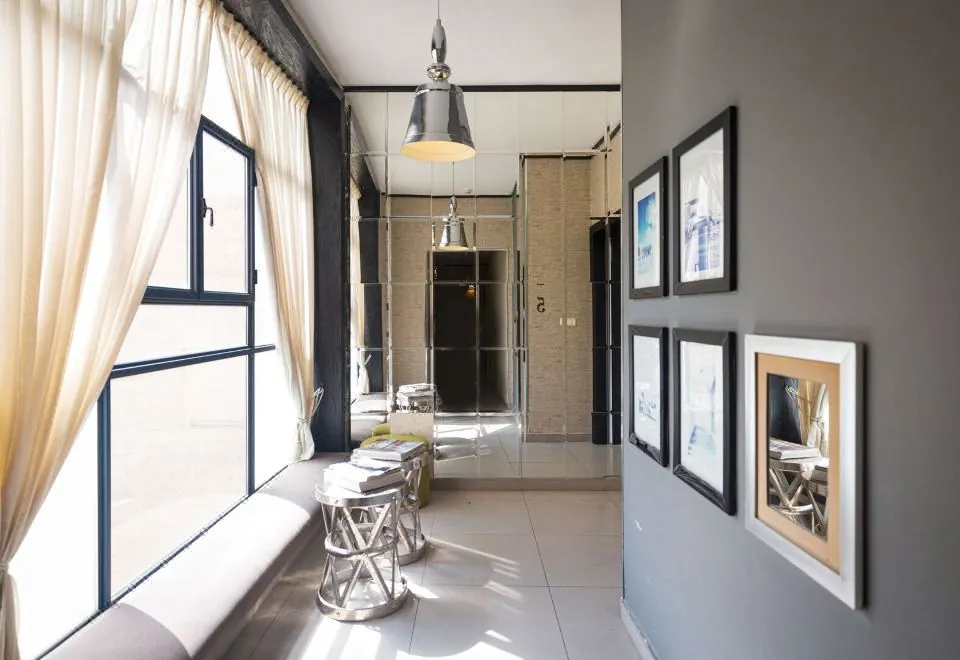 Hillel 11 Hotel