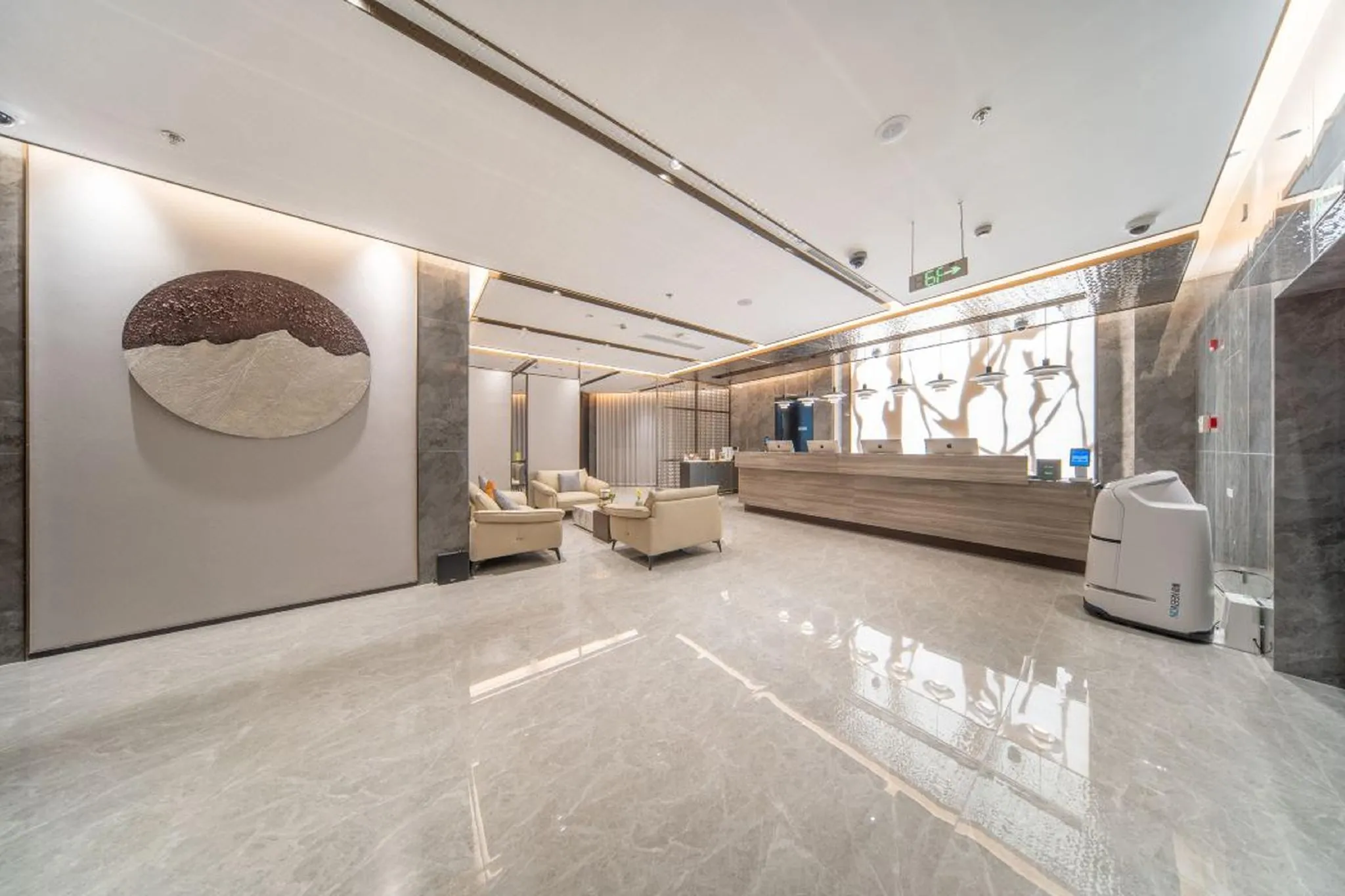 DEMORES  Hotel