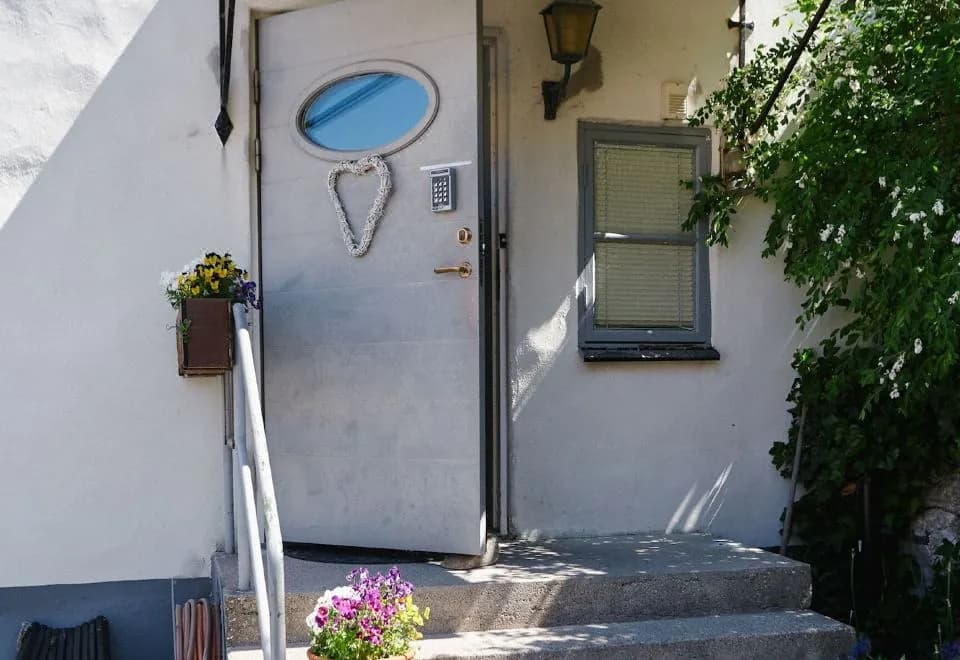 Visby Logi & Vandrarhem Hästgatan 14