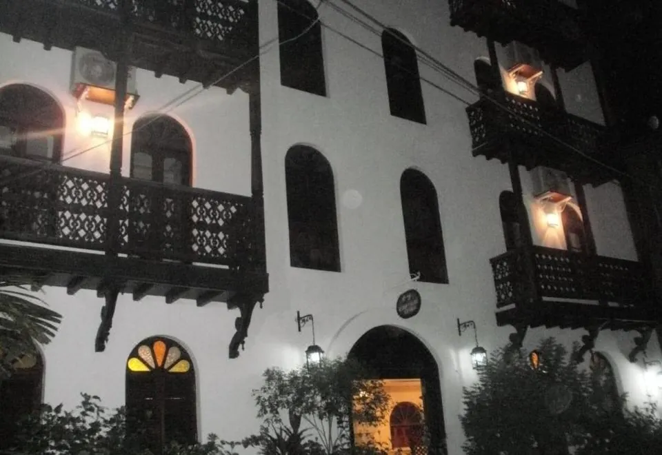 Asmini Palace Hotel