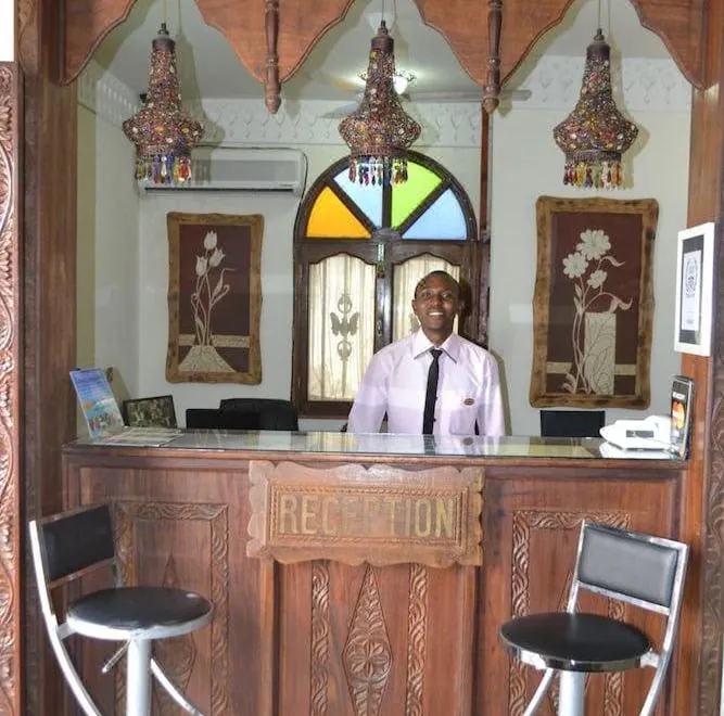 Al-Minar Hotel