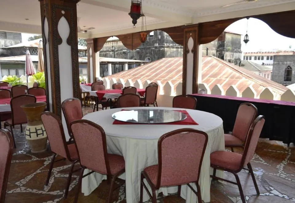 Al-Minar Hotel