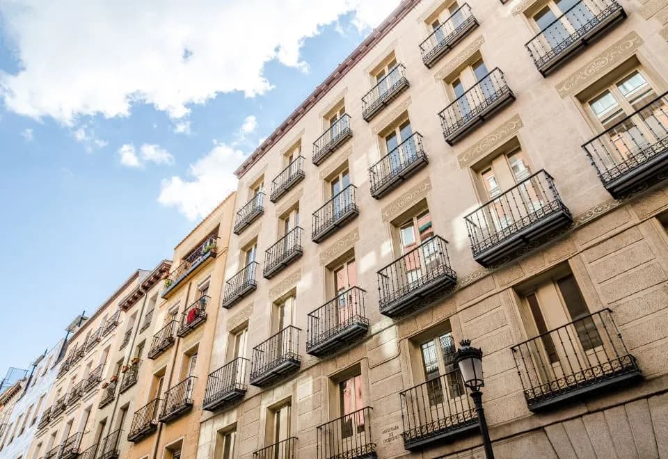 Exe Suites 33