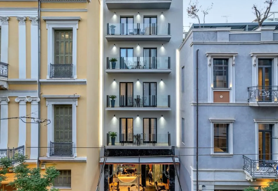 Athens Ivy Suites
