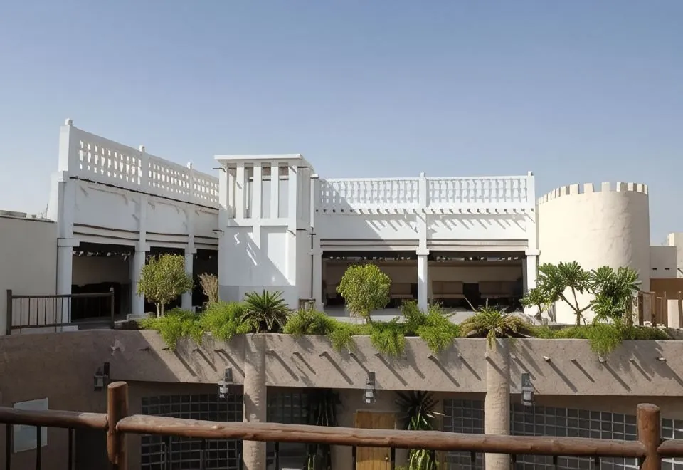 Al Liwan Suites