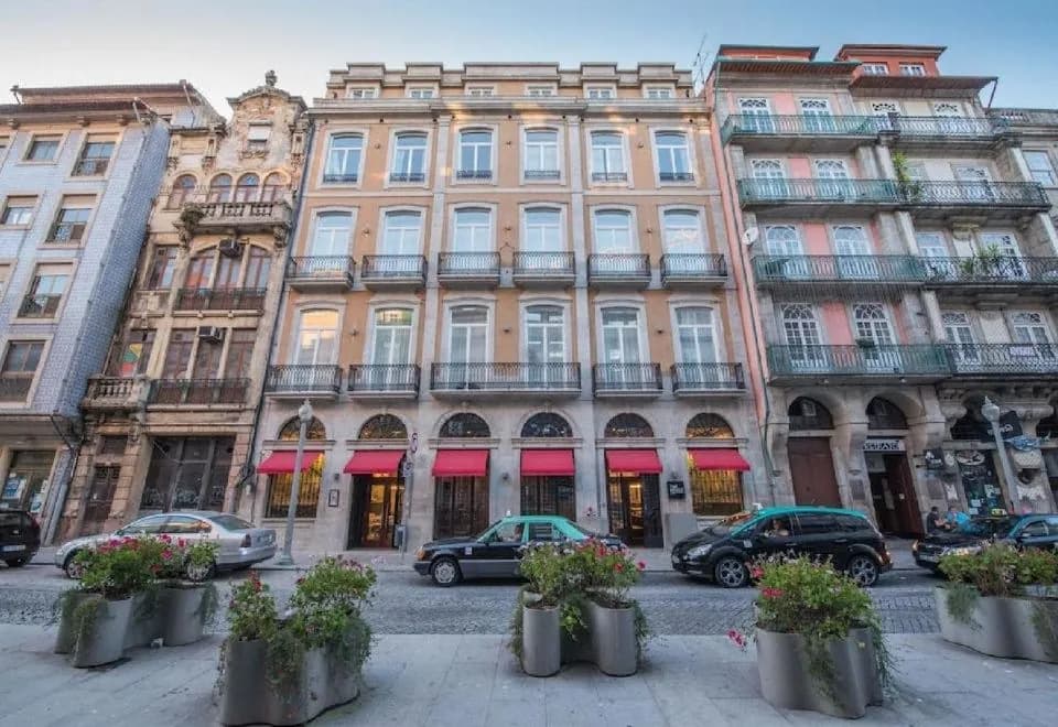 The Editory House Ribeira Porto Hotel