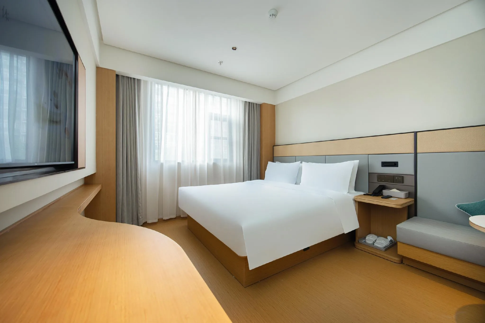 Ji Hotel Shanghai Jingan Zhabei Park