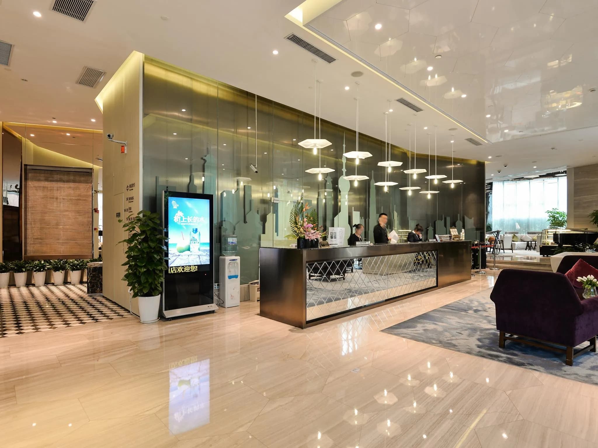 Shanghai South China Harbour View Hotel (Bay Building)