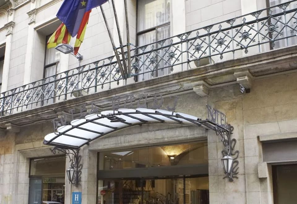 Gaudi Hotel