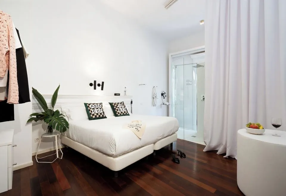 Chic & Basic Born Boutique Hotel