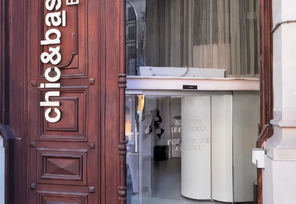 Chic & Basic Born Boutique Hotel