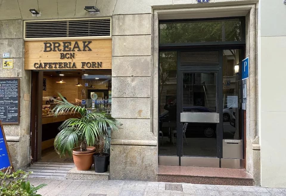 Break BCN - Hostal & Coffeebar
