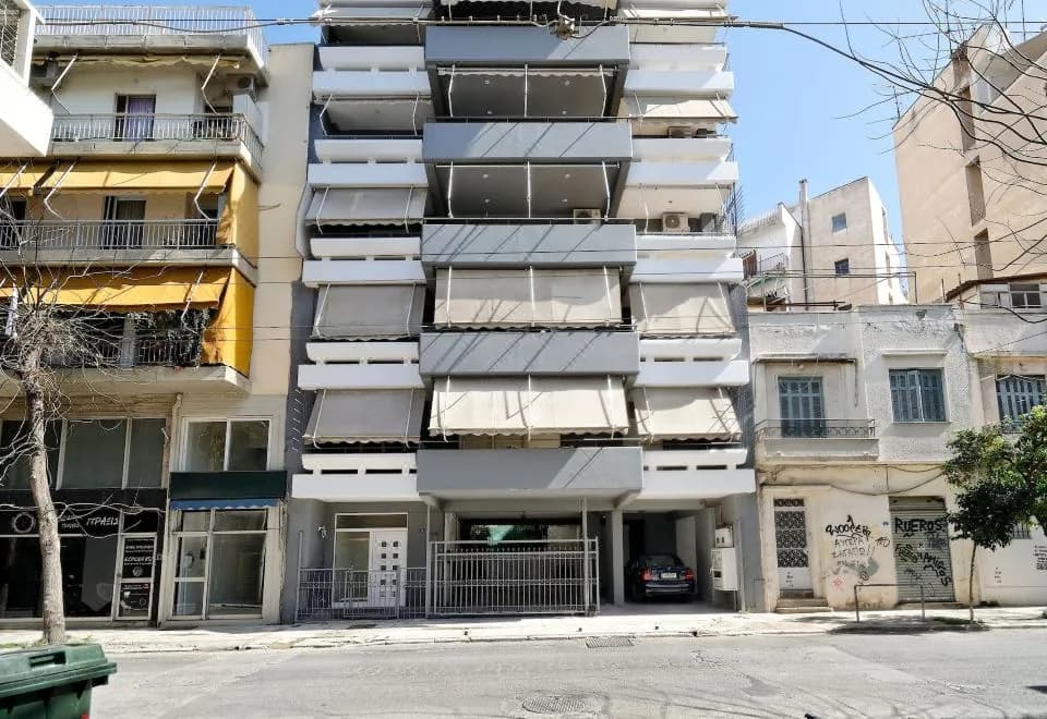 Trojan Affair Residence