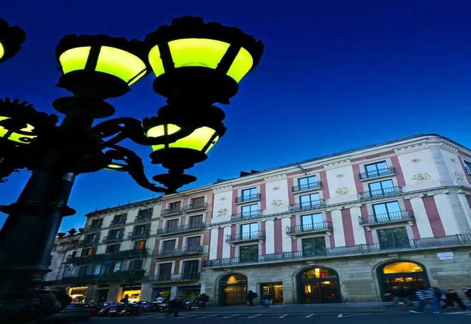 Hotel Bagués, a Small Luxury Hotel of The World