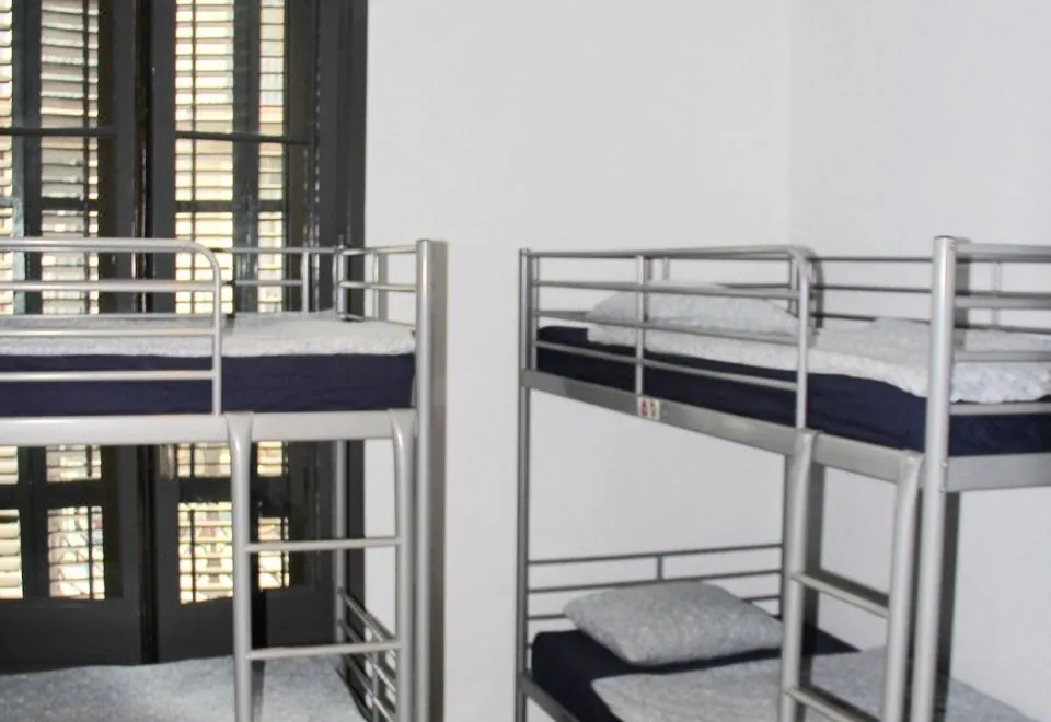 Alternative Creative Youth Hostel Barcelona