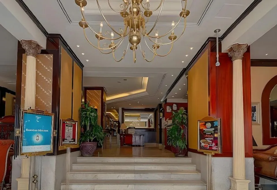 Ascot Hotel